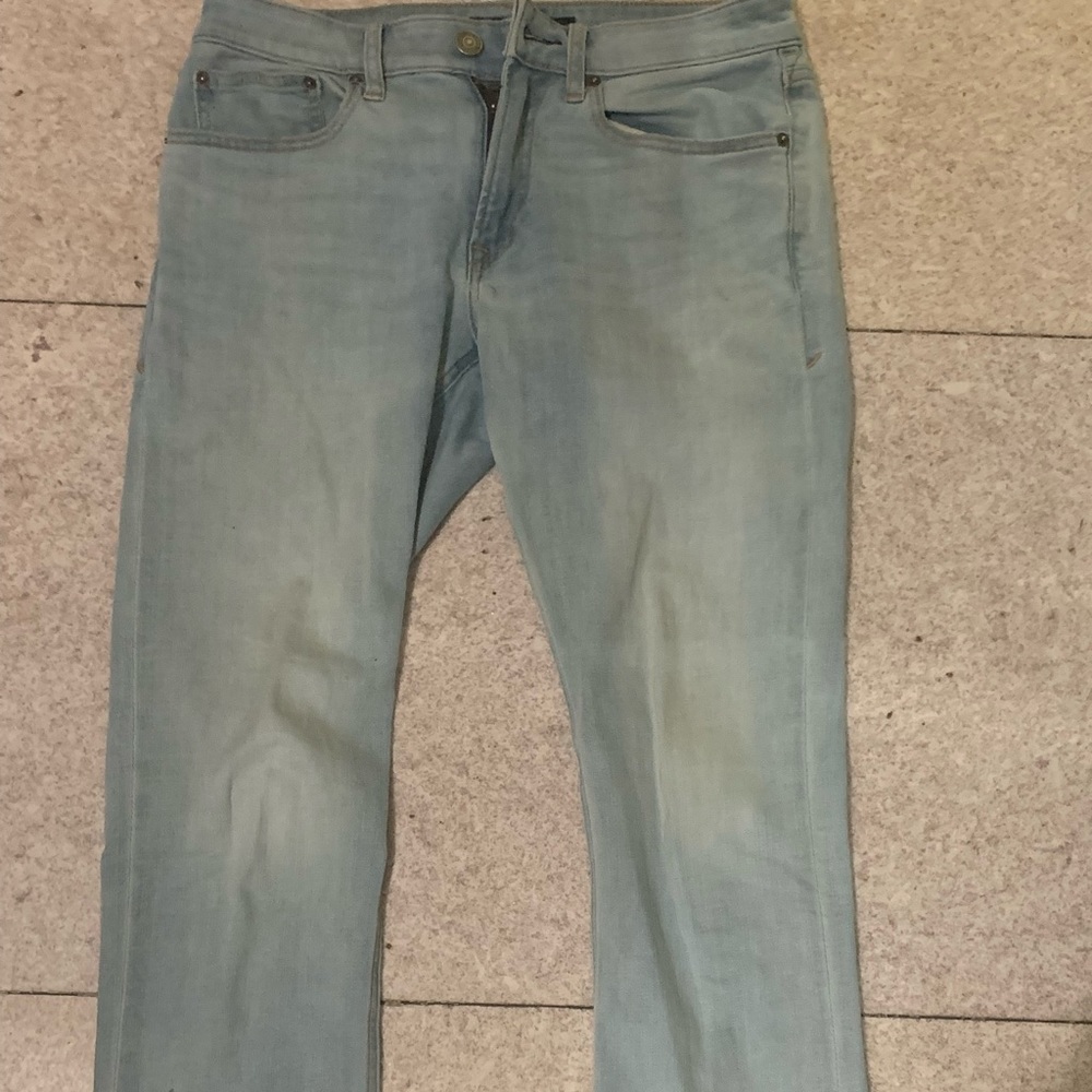 Express Light Wash Denim Jeans